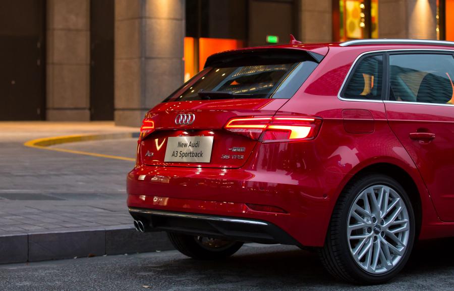 Детали экстерьера Audi A3 Sportback 35 TFSI (8V) 2017 года  (CN) (фото 2 из 5)
